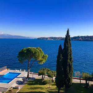 https://casa-vistabella.it-lombardy.com